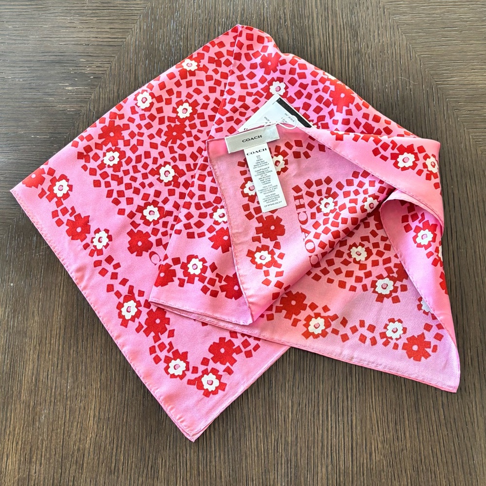 Coach Floral Silk Bandana Pink Red Country Club Print NWT SOLD OUT in Stores - Picture 2 of 4
